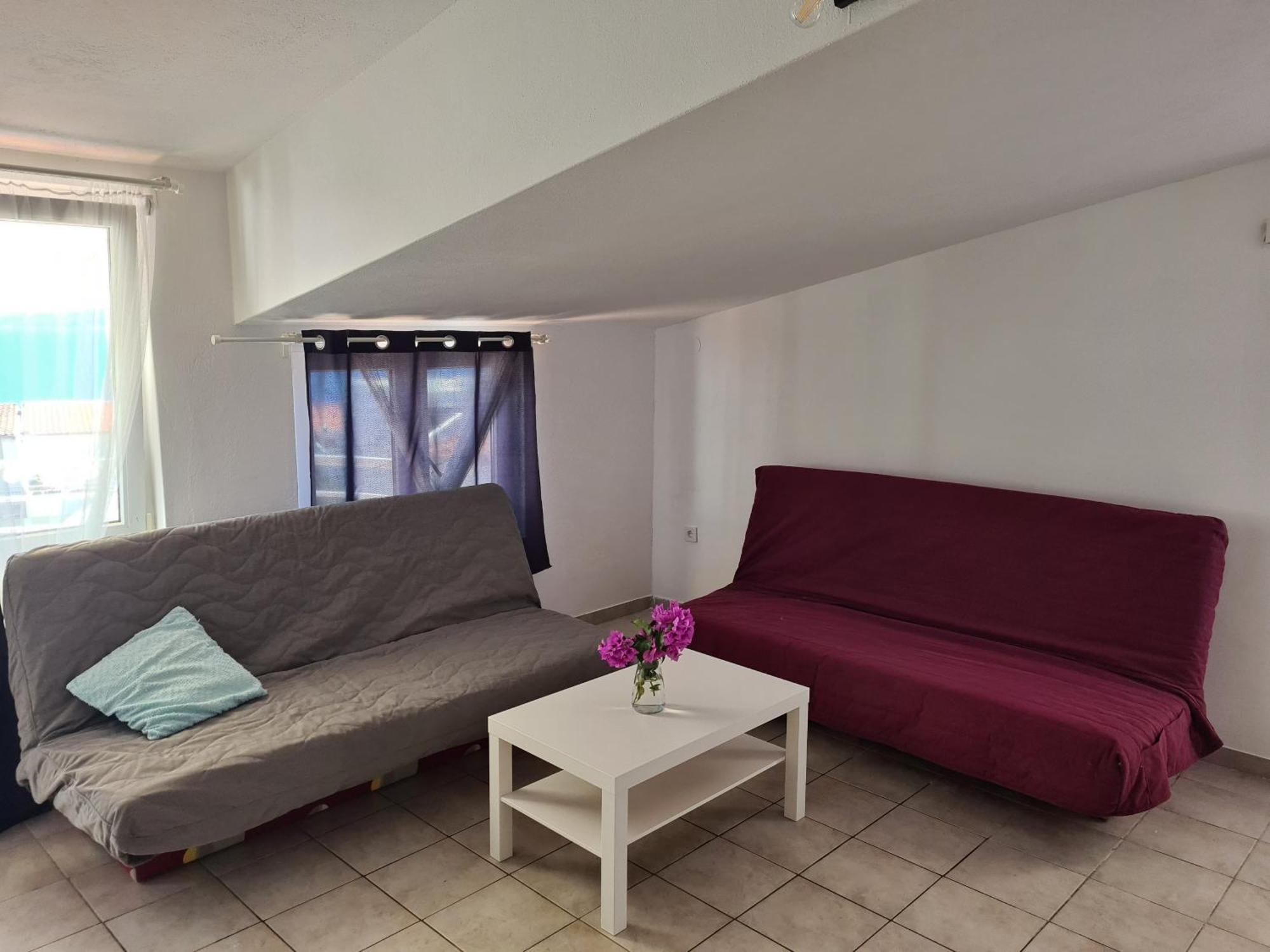 Apartments Niko Trogir Bagian luar foto